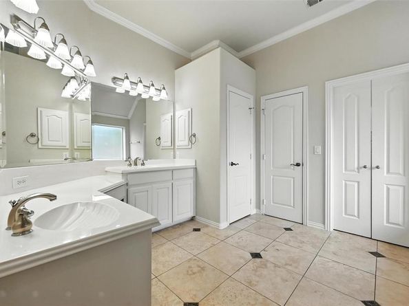 6115  Belmont Avenue , Dallas Texas 75214