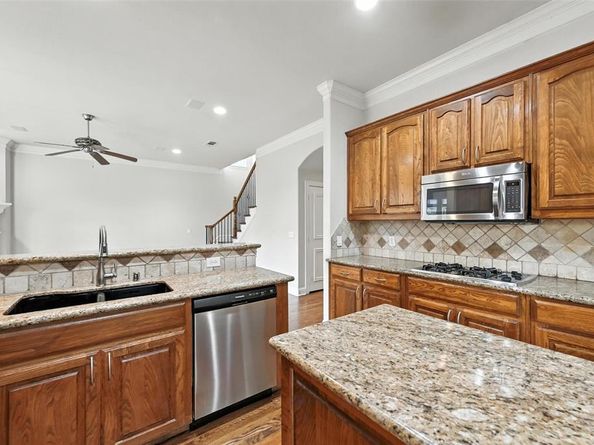 6115  Belmont Avenue , Dallas Texas 75214