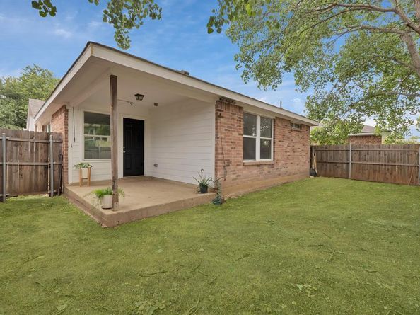 8805  Highland Orchard Drive , Fort Worth Texas 76179