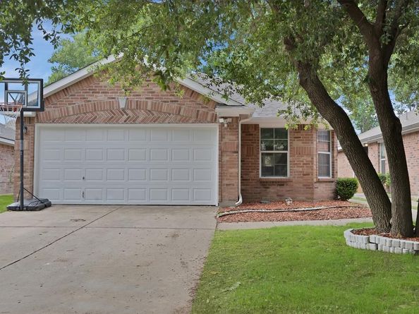 8805  Highland Orchard Drive , Fort Worth Texas 76179