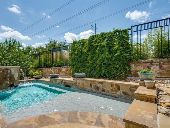 950  The Lakes Boulevard , Lewisville Texas 75056