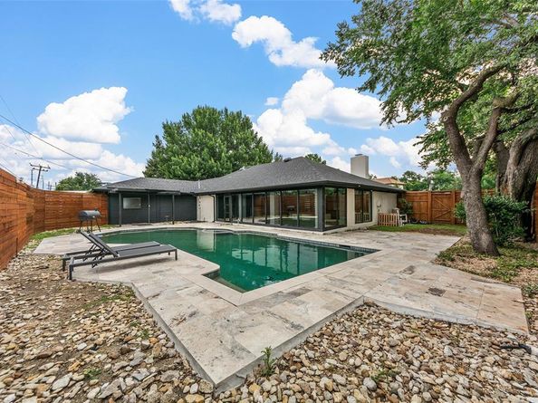12211  Quincy Lane , Dallas Texas 75230