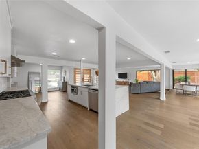 12211  Quincy Lane , Dallas Texas 75230