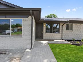 719  Sara Drive , Mesquite Texas 75149