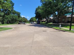 5021  Buttonwood Lane , Garland Texas 75043