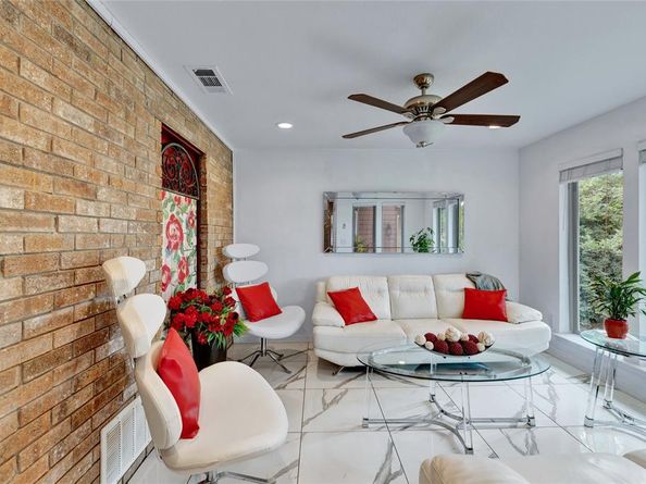 2316  Tamarisk Lane , Plano Texas 75023