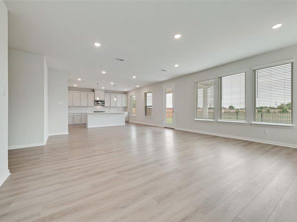 808  Hayes Court , Crowley Texas 76036