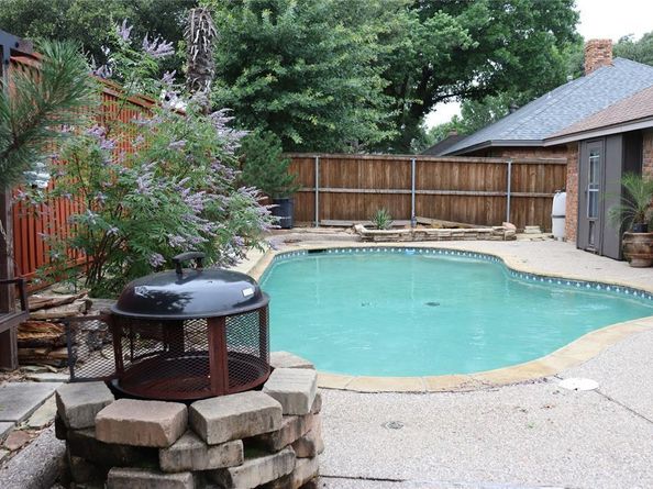 722  Highview Lane , Grapevine Texas 76051