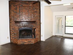 722  Highview Lane , Grapevine Texas 76051