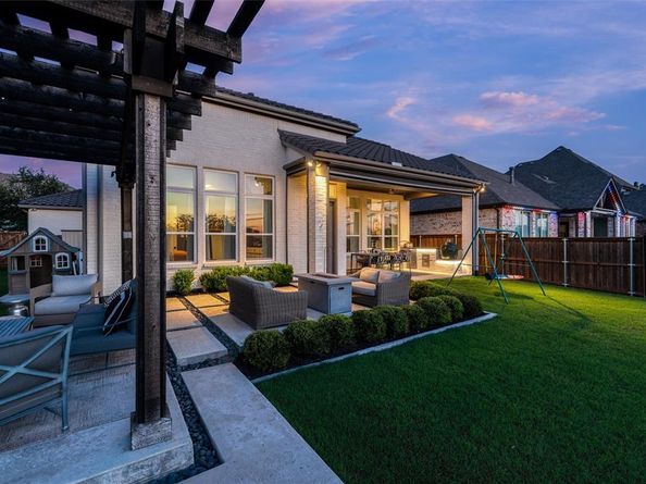 8336  Western  , The Colony Texas 75056