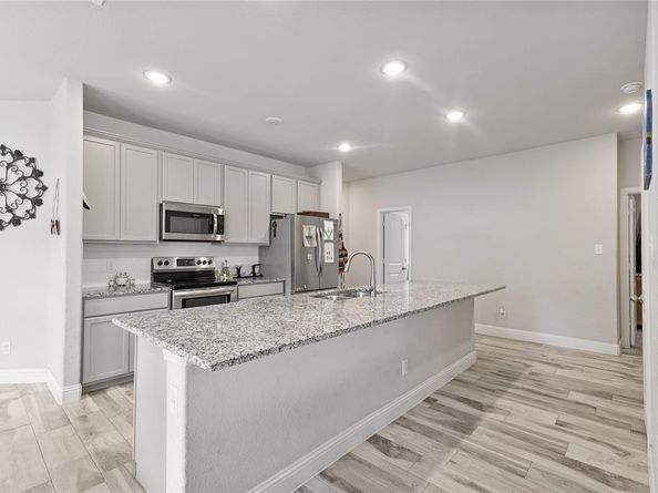 9221  White Settlement Road , White Settlement Texas 76108