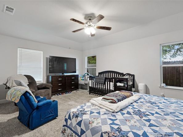 9221  White Settlement Road , White Settlement Texas 76108