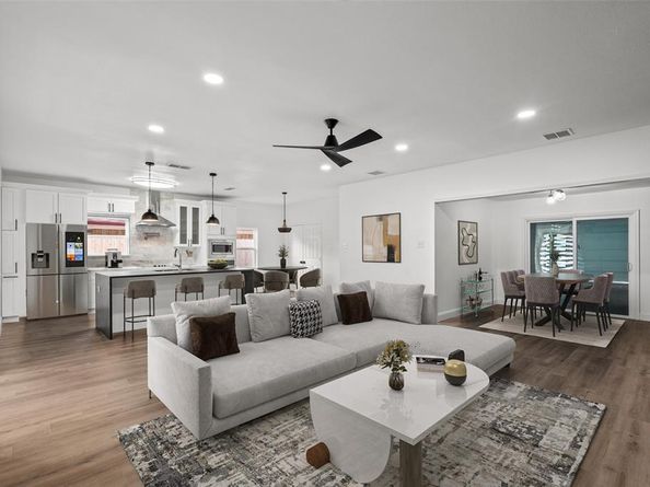 11832  Cromwell Drive , Dallas Texas 75234