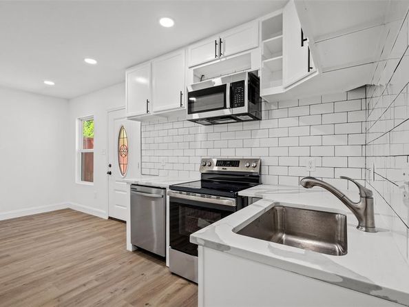 11832  Cromwell Drive , Dallas Texas 75234