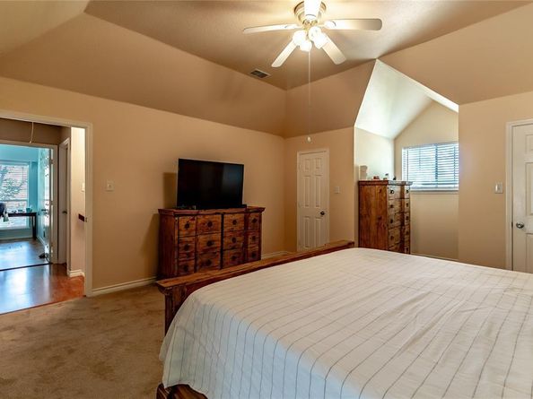 1922  Hidden Trail Drive , Lewisville Texas 75067