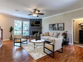 1922  Hidden Trail Drive , Lewisville Texas 75067