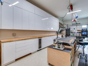 3918  Lively Lane , Dallas Texas 75220