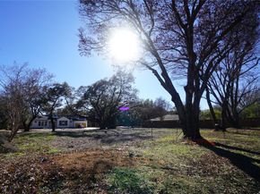 5723  Meletio Lane , Dallas Texas 75230