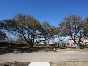 5723  Meletio Lane , Dallas Texas 75230