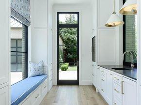 5523  Greenbrier Drive , Dallas Texas 75209