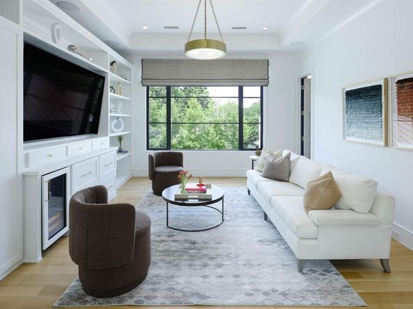 5523  Greenbrier Drive , Dallas Texas 75209