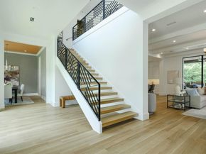 5523  Greenbrier Drive , Dallas Texas 75209