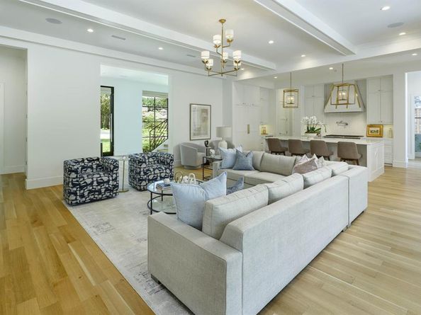 5523  Greenbrier Drive , Dallas Texas 75209