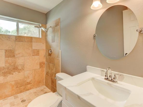1916  Melissa Street , Arlington Texas 76010