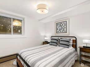 2802 29th Avenue W, Seattle WA 98199