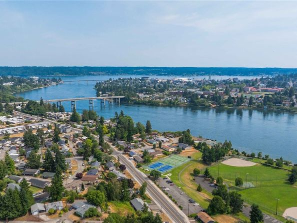 525 Lebo Boulevard G3, Bremerton WA 98310