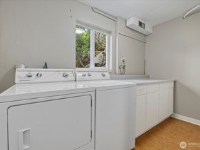 6520 NE 60th Street, Seattle WA 98115
