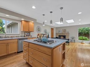 6520 NE 60th Street, Seattle WA 98115