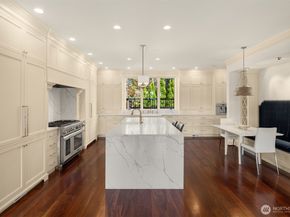10132 NE 59th Street C, Kirkland WA 98033