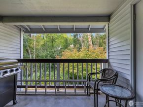 23303 Cedar Way T201, Mountlake Terrace WA 98043
