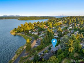 3925 48th Avenue S, Seattle WA 98118