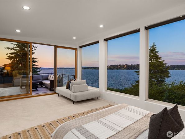 3925 48th Avenue S, Seattle WA 98118
