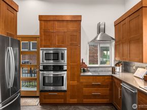3925 48th Avenue S, Seattle WA 98118