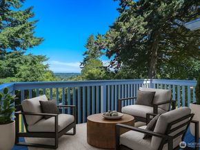 310 224th Street SE, Bothell WA 98021