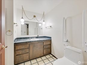 310 224th Street SE, Bothell WA 98021