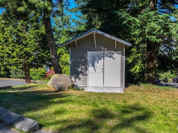 310 224th Street SE, Bothell WA 98021