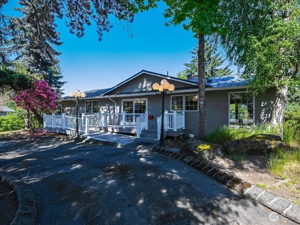 310 224th Street SE, Bothell WA 98021