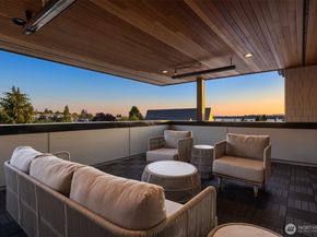 330 3rd Avenue S C, Kirkland WA 98033