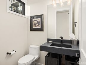 330 3rd Avenue S C, Kirkland WA 98033