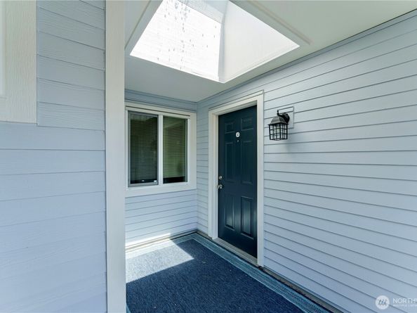 907 N 163rd Street A32, Shoreline WA 98133