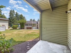 17529 151st Avenue SE 76, Renton WA 98058