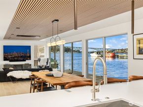 2241 Fairview Avenue E B, Seattle WA 98102
