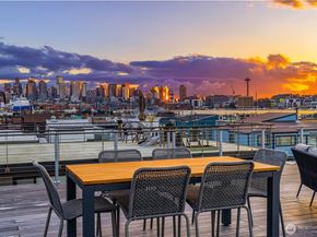2241 Fairview Avenue E B, Seattle WA 98102