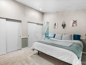 23955 58th Court S E1, Kent WA 98032
