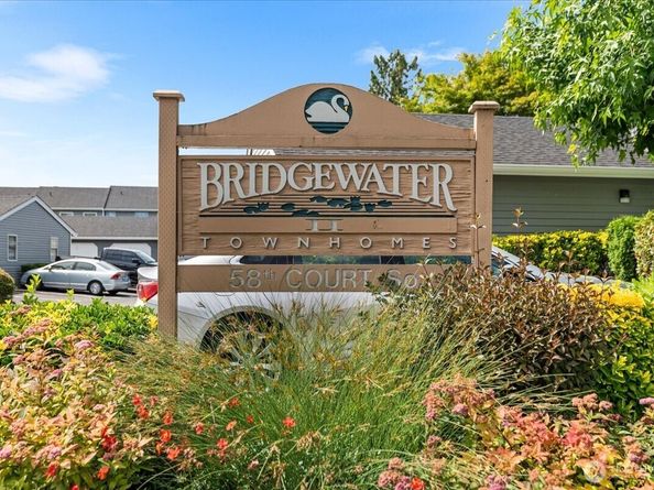23955 58th Court S E1, Kent WA 98032
