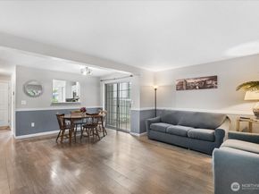 23955 58th Court S E1, Kent WA 98032